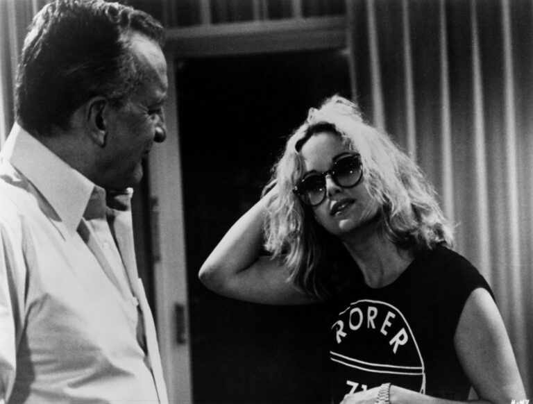 Season Hubley Nettovermögen – Wiki, Alter, Gewicht und Größe, Beziehungen, Familie und mehr season hubley