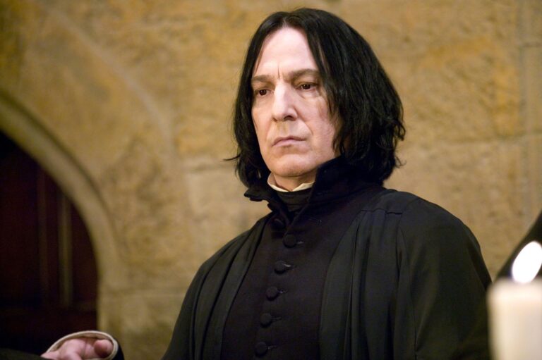 Alan Rickmans Vermögen – Wie viel hat der beliebte Severus Snape-Schauspieler mit den Harry-Potter-Filmen verdient? Alan Rickman