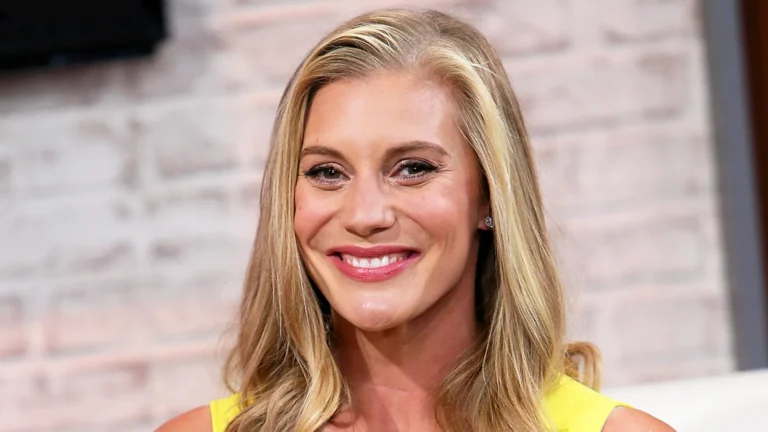 KATEE SACKHOFF IST MÖGLICHERWEISE MEHR WERT, ALS SIE DENKEN katee sackhoff