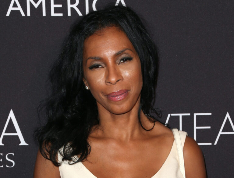 Khandi Alexander Vermögen – so reich ist Khandi Alexander wirklich