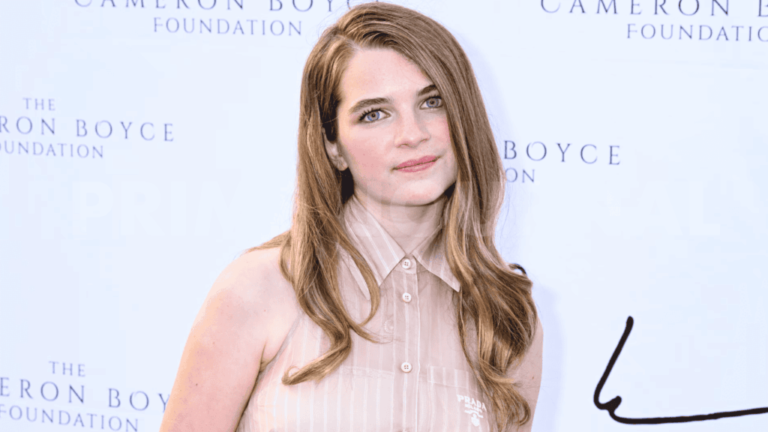 Holly Revord: Ein Einblick in ihr Leben und ihre Karriere holly revord