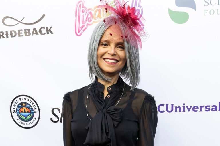victoria rowell