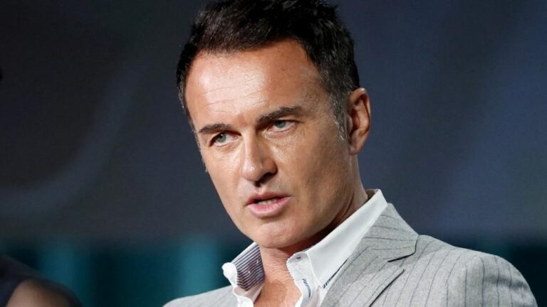 julian mcmahon ehepartnerin
