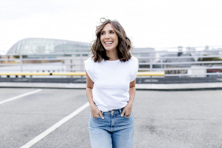 Vanessa Civiello Größe: Wie groß ist die Moderatorin wirklich? Vanessa Civiello Größe